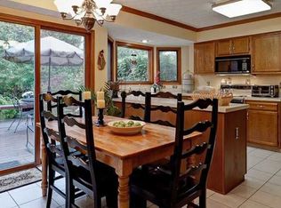 352 Northview Dr, Powell, OH