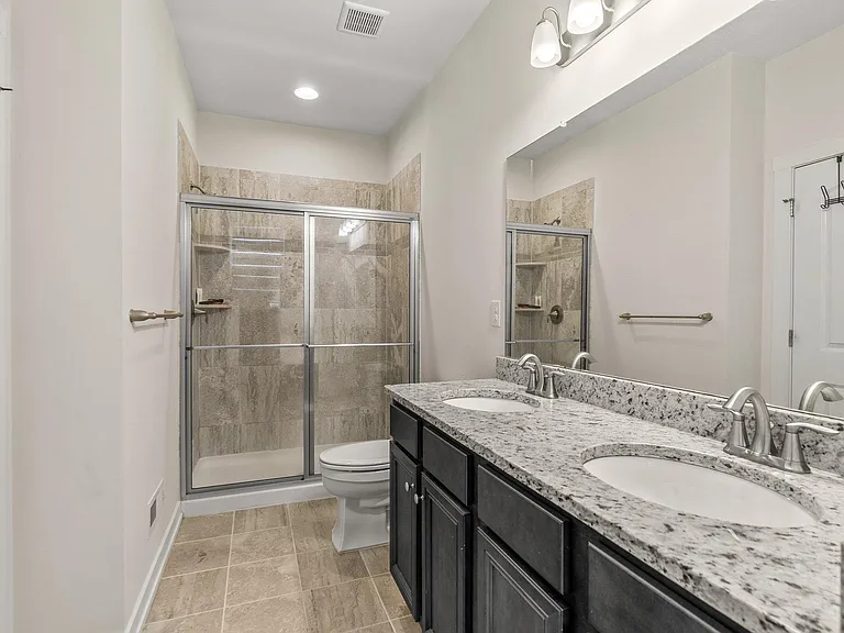 140B Prince George St — Photo 4