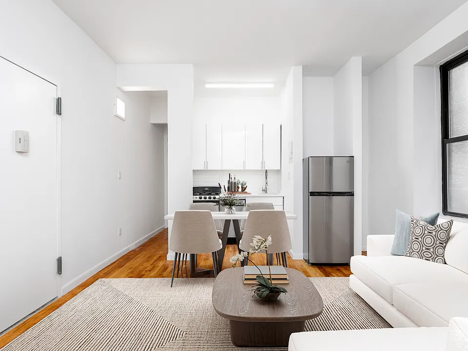102 W 80th St #28A