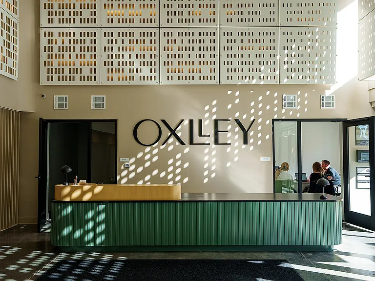 Oxlley Entry