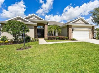 8222 Planters Knoll Ter, University Park, FL 34201