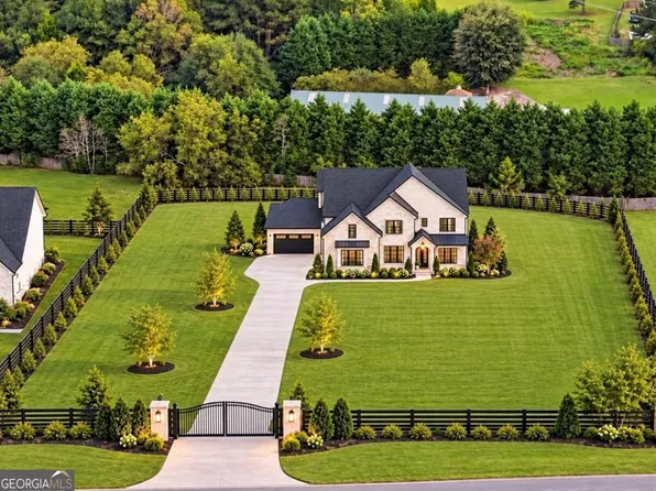 1736 Lee Peters Rd, Loganville, GA 30052