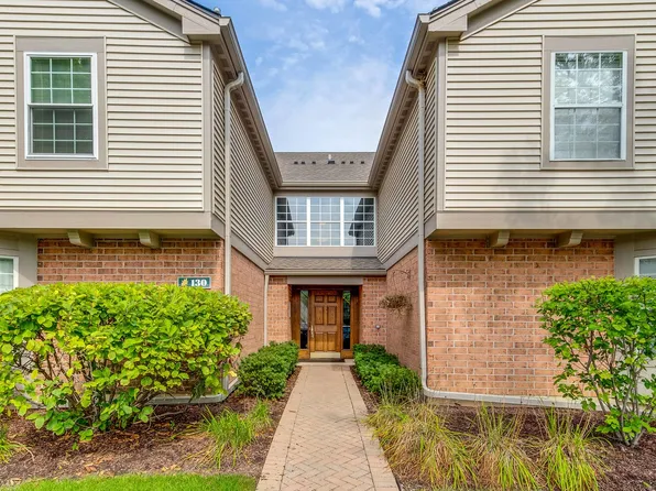 130 Idle Wild Ct APT 1, Schaumburg, IL 60195