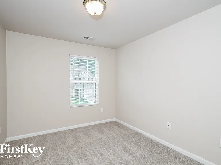 2550 Wood Bend Ln — Photo 11