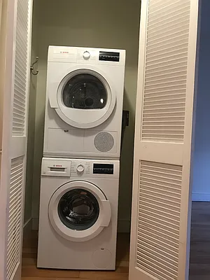 Rented by The Durst Organization | media 14