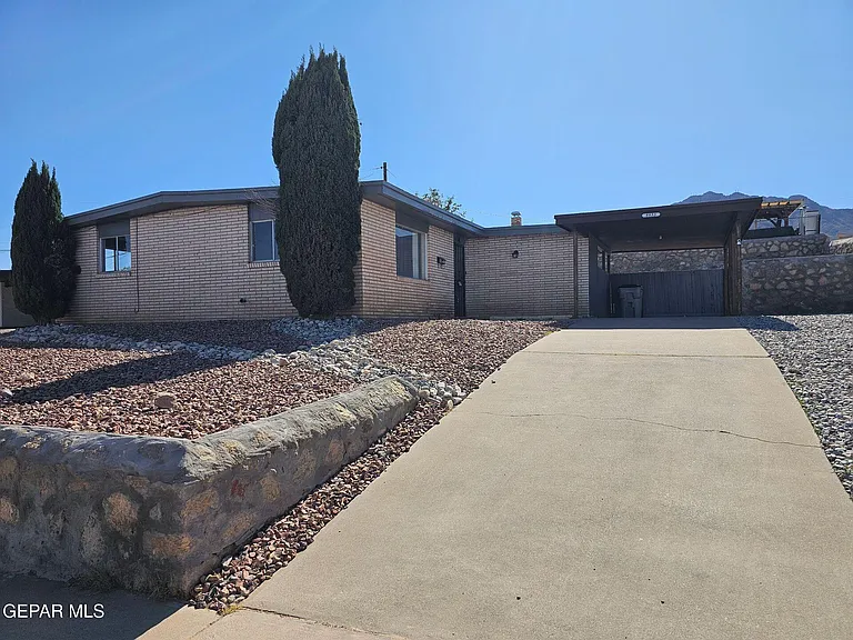 8833 Celestial Pl — Photo 4