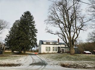 7779 S Hamilton Rd, Hamilton, NY 13332