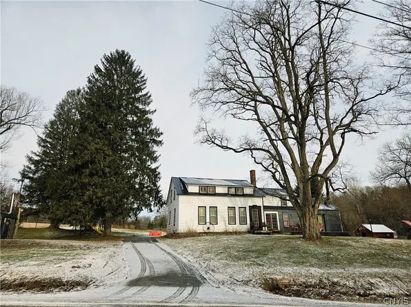 7779 S Hamilton Rd, Hamilton, NY 13332