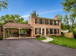 6323 22nd Rd N, Arlington, VA 22205