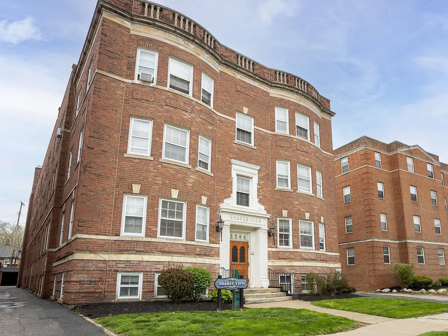 Shaker View Apartments — Photo 2