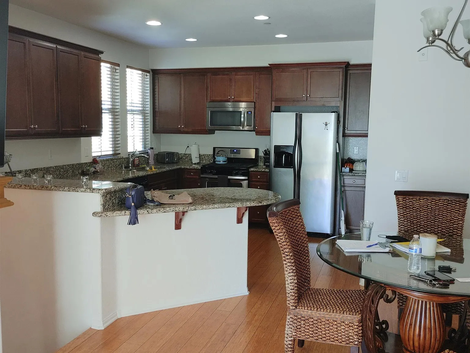 1875 Champagne Ct — Photo 2