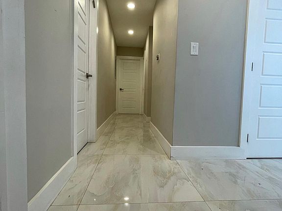 3rd image of 21132 NE 18th Ct