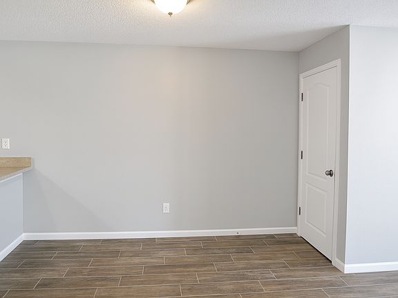 3rd image of 7724 Playschool Ln
