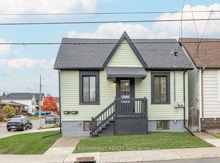 476 Ferguson Ave N #A, Hamilton, ON L8L 4Z2