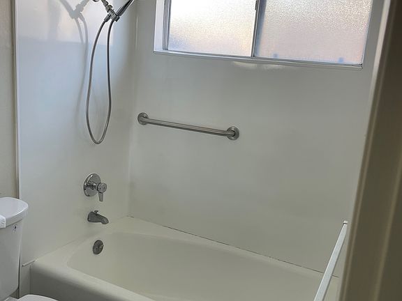 Refinished Tub Enclosure