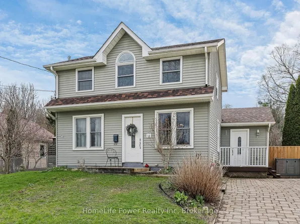 14 Erin St, Halton Hills, ON L7G 3M6