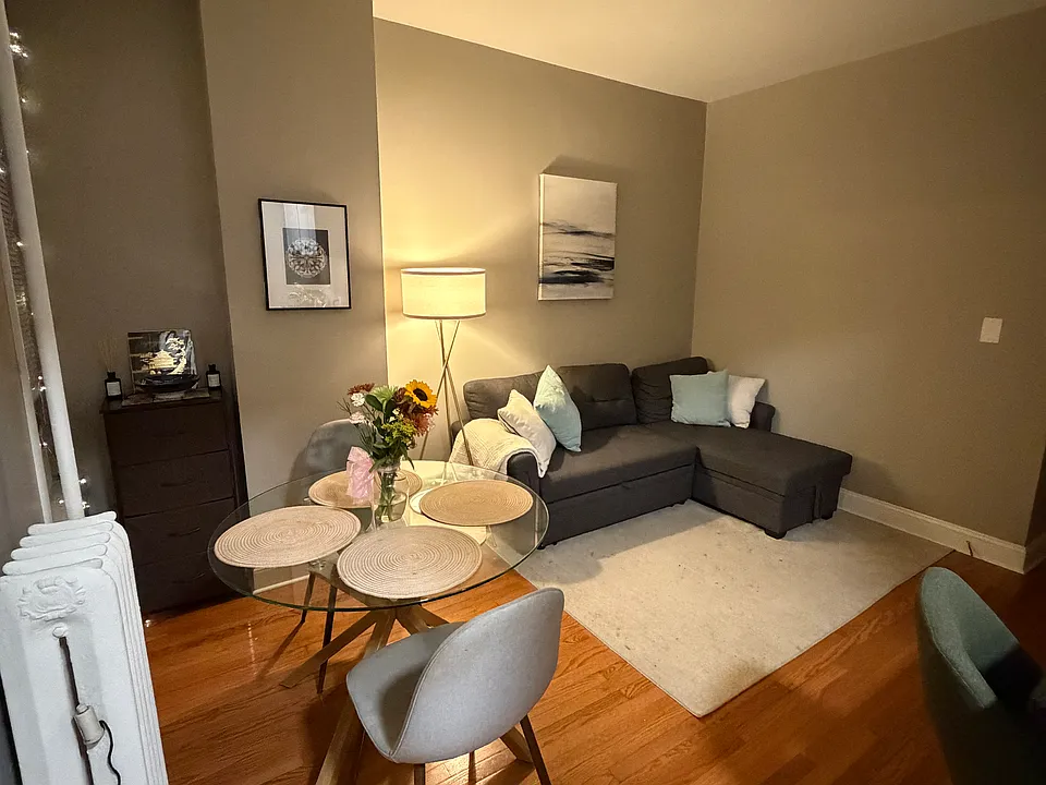 32 Winchester St #6