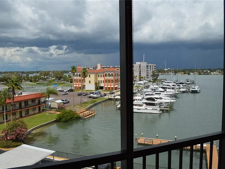 10355 Paradise Blvd #411 — Photo 7