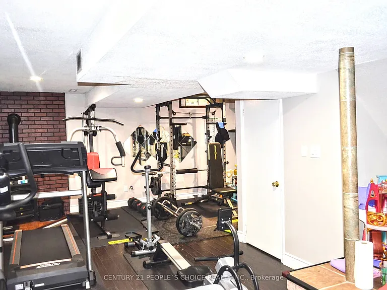 3957 Discovery Ct — Photo 19