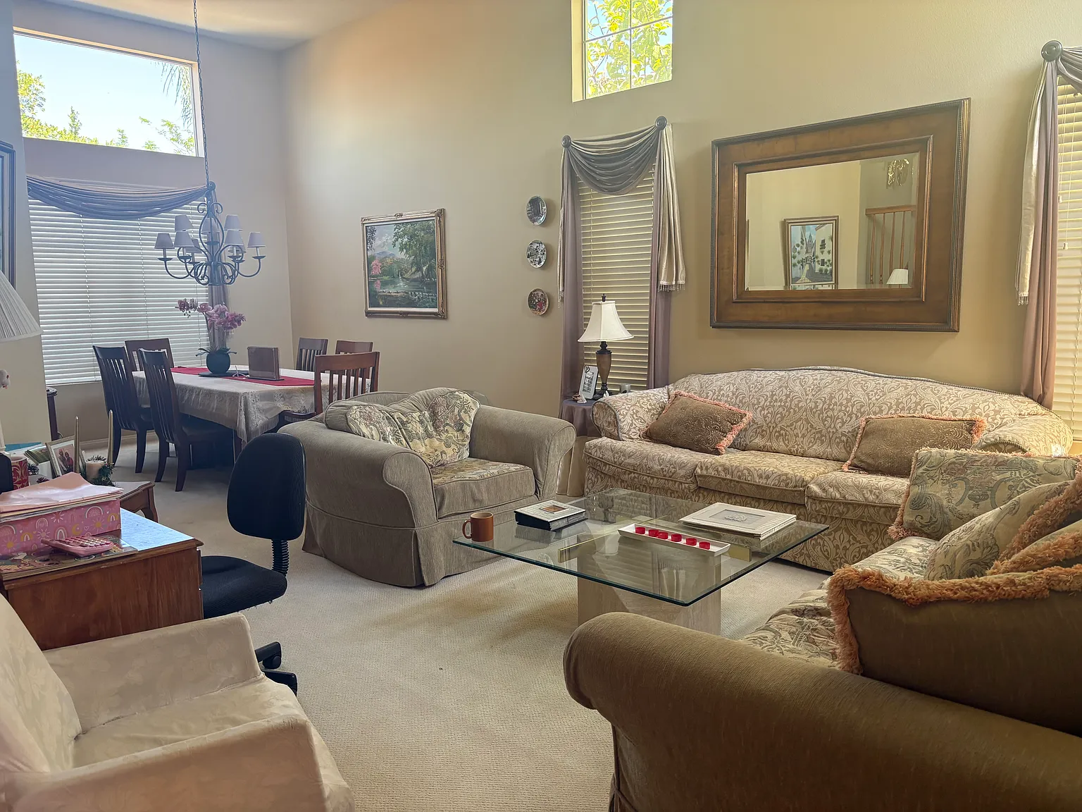 5 bed, 2962 sqft, $5,450 — Photo 4