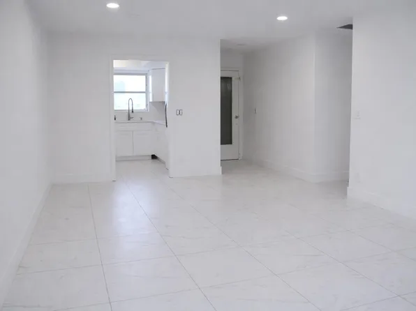 2531 W Barkley Dr W #D, West Palm Beach, FL 33415