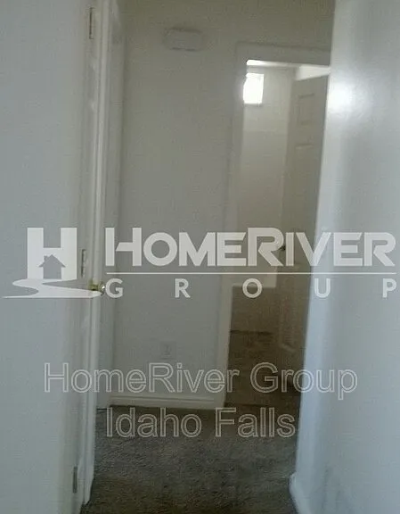 243 Bridger Dr — Photo 7