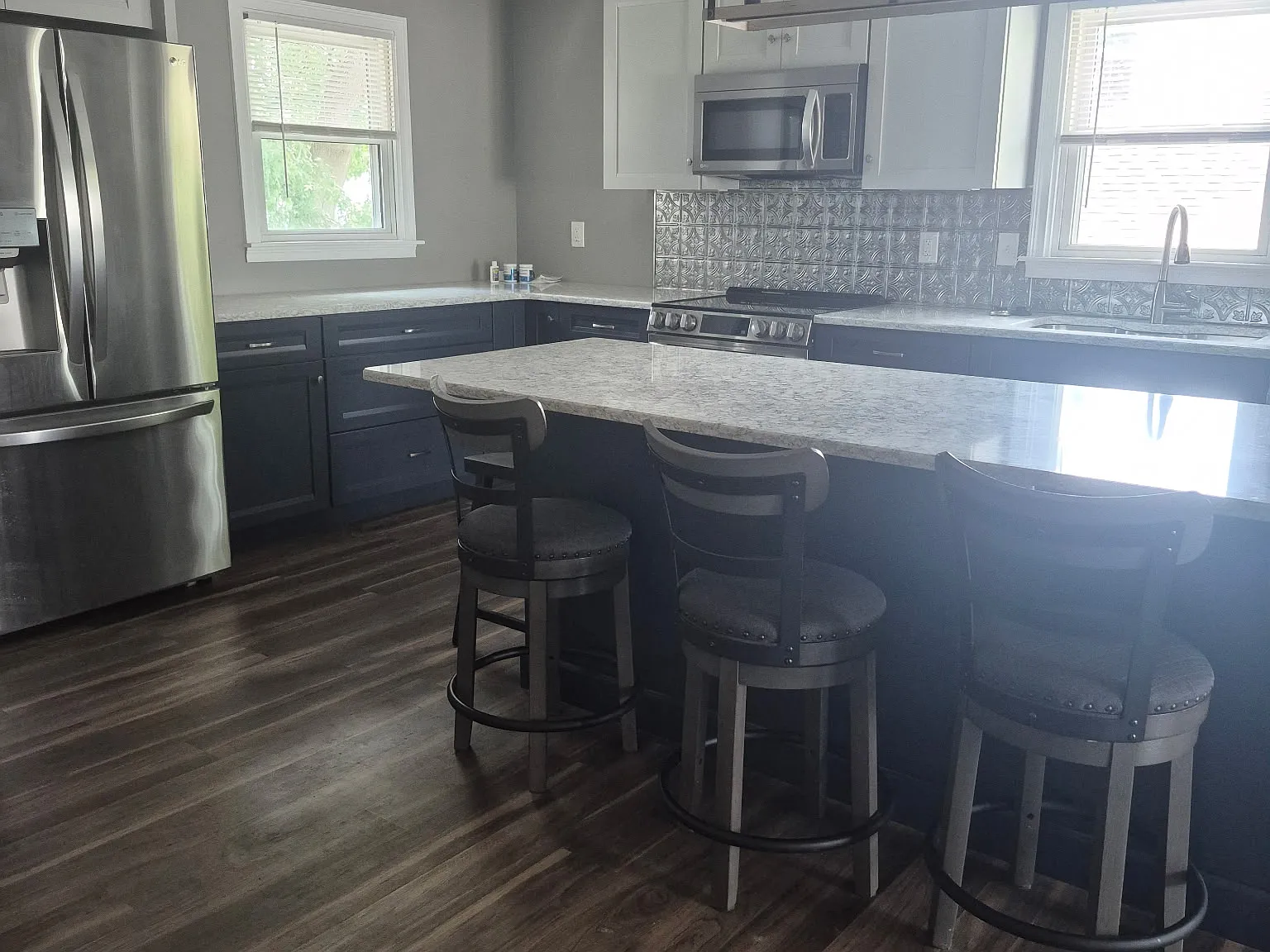 2 bed, $2,200 — Photo 3