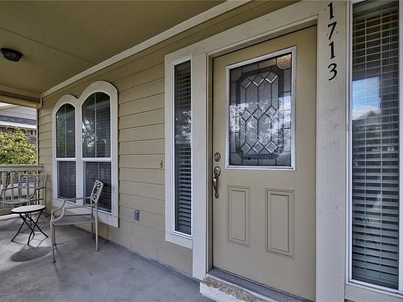 3rd image of 1713 Colorado Bend Dr
