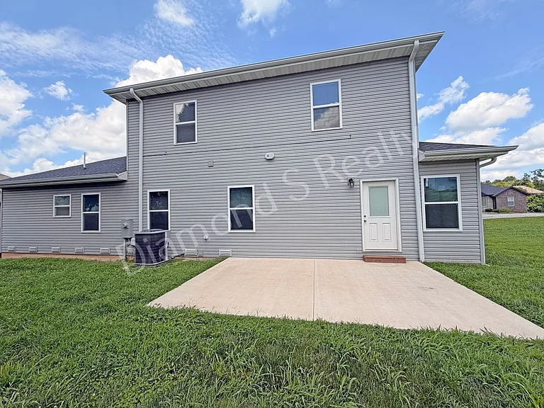 2124 N Bradbury Ln — Photo 27