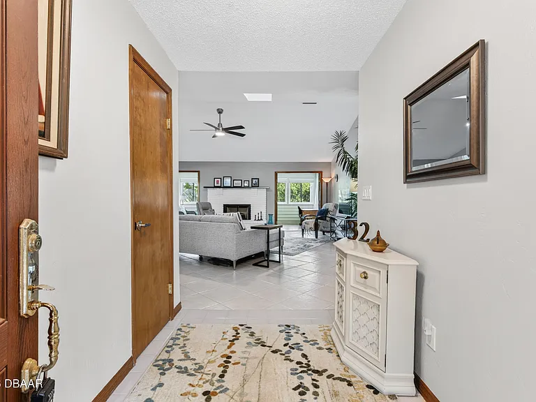 32 Kingsley Cir — Photo 6