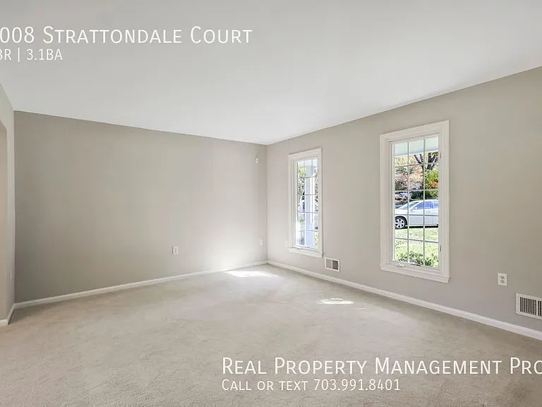 9008 Strattondale Ct — Photo 8