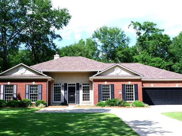 409 Forest Cir, Troy, AL 36081