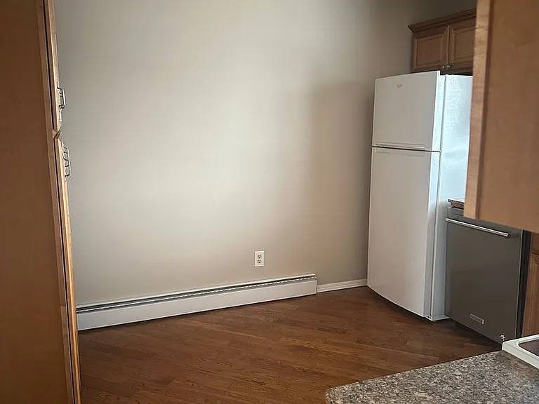 380 Shoshone Ave #A — Photo 10