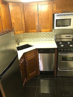 4th image of 508 W End Ave APT 3A