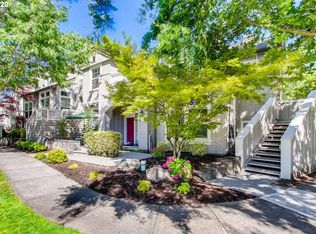 1710 NE Ashberry Dr, Hillsboro, OR 97124