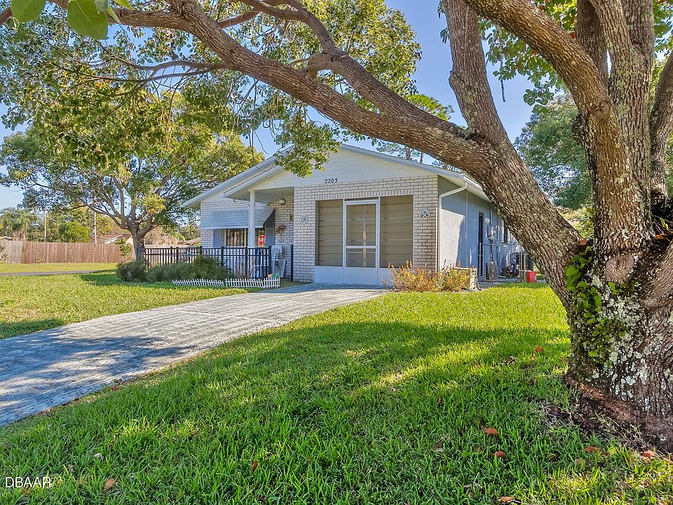 1st image of 2203 Travelers Palm Dr
