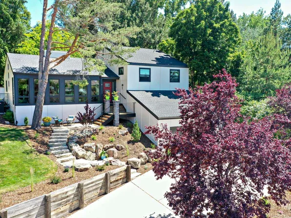 2950 N Selkirk Dr, Boise, ID 83702