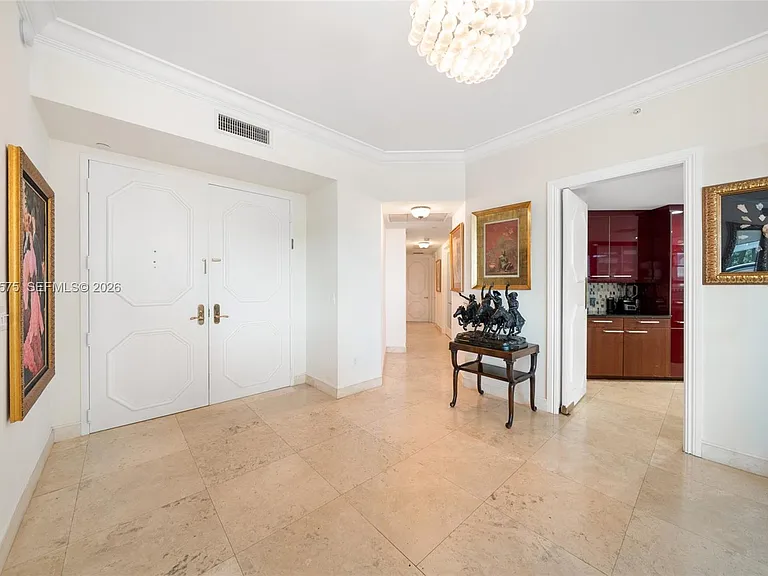 10225 Collins Ave #404 — Photo 14