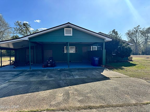 4th image of 15741 SE Pear St