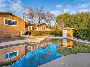 3345 Golden Heights Dr, Redding, CA 96003