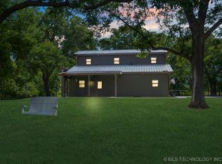 68243 S 220th Rd, Wagoner, OK 74467
