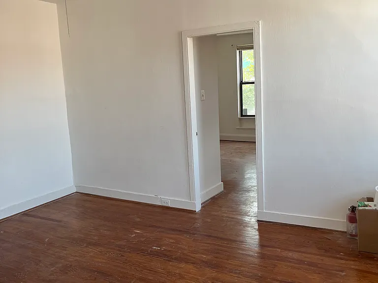 2400 Fleet St #B — Photo 22