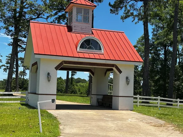 184 & 185 Hunters Creek Dr, Hillister, TX 77624