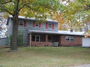 56 N New Jersey Ave, Lake Hopatcong, NJ 07849