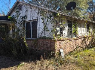 908 Burns St, Kilgore, TX 75662