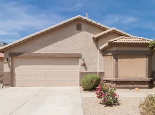 1386 E Vernoa St, San Tan Valley, AZ 85140