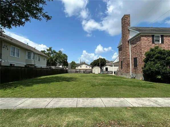 6038 Catina St, New Orleans, LA 70124