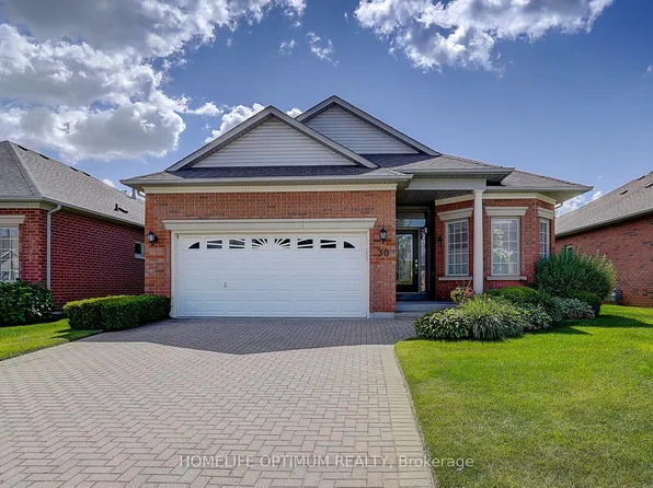 30 Couples Gallery Whitchurch, Whitchurch Stouffville, ON L4A 1M6