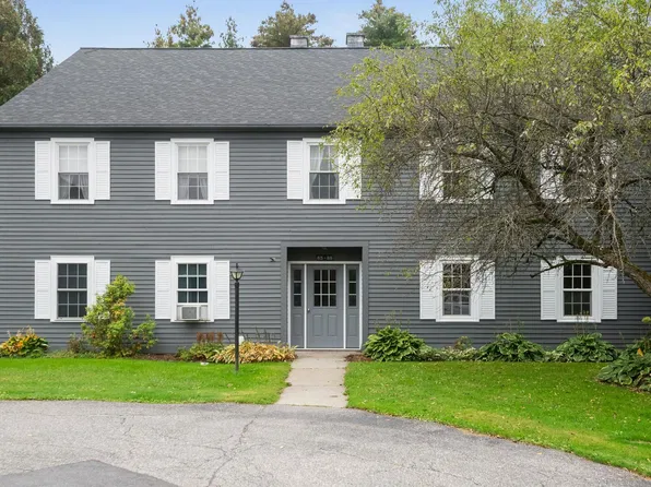 86 Twin Oaks Terrace #86, South Burlington, VT 05403