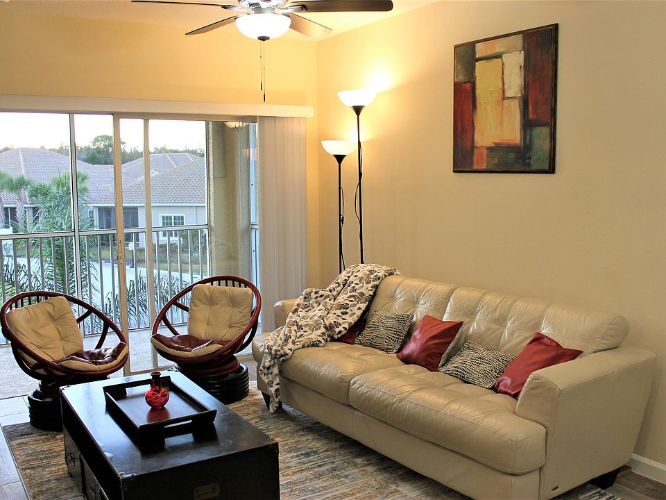 Patio faces the clubhouse entrance, with pool, vegetarian cafeteria, gym and community rooms.